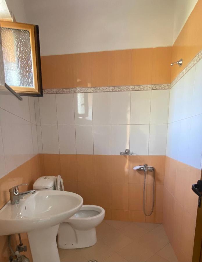 Kreshnik Apartments Ксамил Екстериор снимка