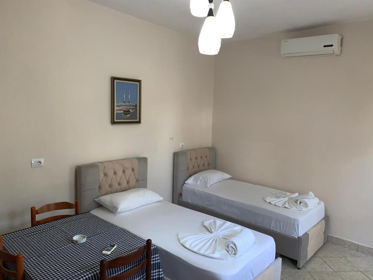 Kreshnik Apartments Ксамил Екстериор снимка